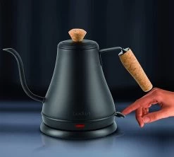 Bouilloire électrique BODUM à Long Bec Gooseneck Noir Mat 0.8L 5 Bouilloire électrique BODUM à Long Bec Gooseneck Noir Mat 0.8L -Café Boissons Magasin gooseneck noir2