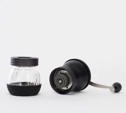 Moulin à Café Manuel HARIO Skerton Plus -Café Boissons Magasin skerton plus4