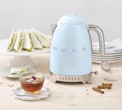Bouilloire SMEG KLF04PBEU Bleu Azur - Température Réglable + Offre Cadeau -Café Boissons Magasin smeg ba 2