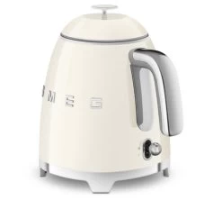 Mini Bouilloire SMEG - Crème - KLF05CREU 0,8 L + Offre Cadeau 13 Mini Bouilloire SMEG - Crème - KLF05CREU 0,8 L + Offre Cadeau -Café Boissons Magasin smeg minib creme 8