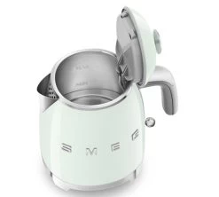 Mini Bouilloire SMEG - Vert D'eau - KLF05PGEU + Offre Cadeau -Café Boissons Magasin smeg minib vert9